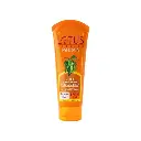 Lotus Herbal 3 in 1  Matt Look Daily Sunscreen  SPF 40 (50 g)