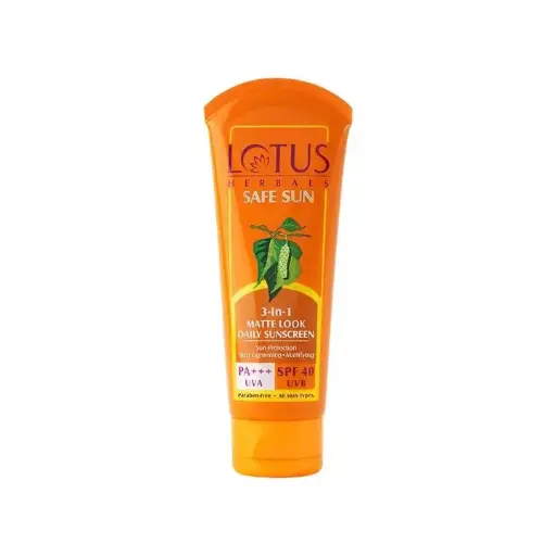 Lotus Herbal 3 in 1  Matt Look Daily Sunscreen  SPF 40 (50 g)